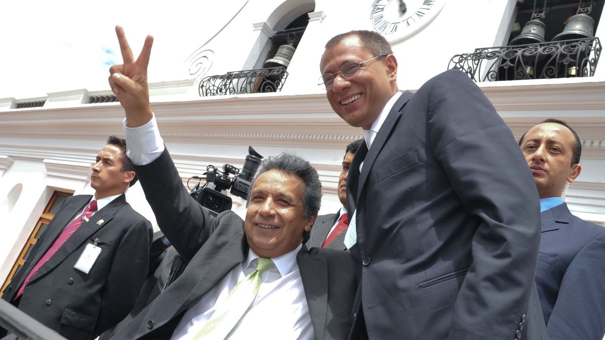 „Nepřijatelné.“ Politici kritizují ekvádorskou razii na mexickém velvyslanectví